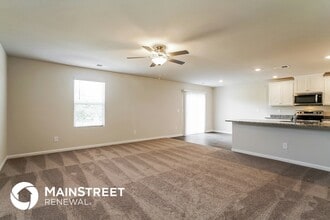 477 Turning Lk Dr in Zebulon, NC - Building Photo - Building Photo