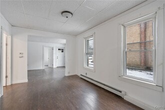 262 W 4th St S in Fulton, NY - Building Photo - Building Photo