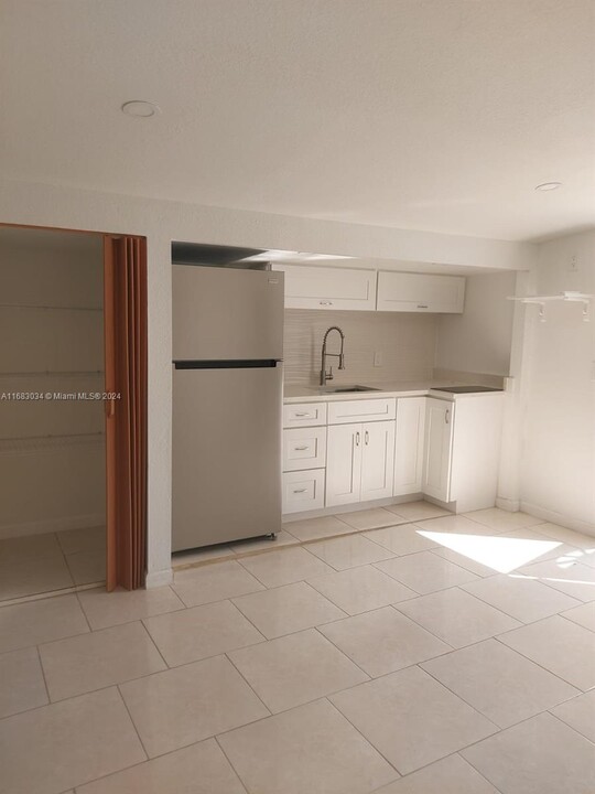 124 Apache-Unit -124 in Lehigh Acres, FL - Building Photo