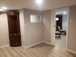 168 Ross Dr, Unit B, C in Clearfield, UT - Building Photo - Building Photo