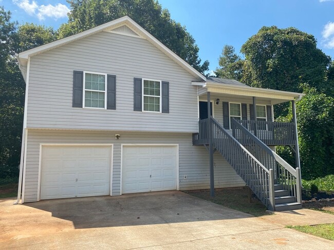 18 Twin Oaks Ln in Dallas, GA - Building Photo - Building Photo