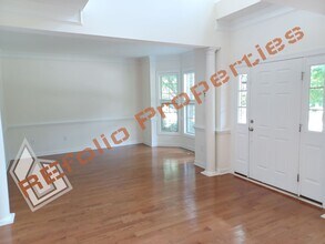 820 River Song Pl in Cary, NC - Building Photo - Building Photo