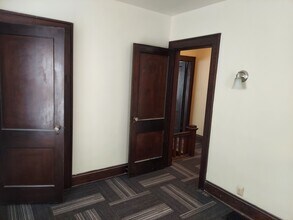 2396 Indiana Ave in Columbus, OH - Building Photo - Building Photo