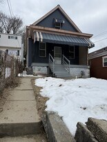 809 Lamont St in Mckees Rocks, PA - Building Photo