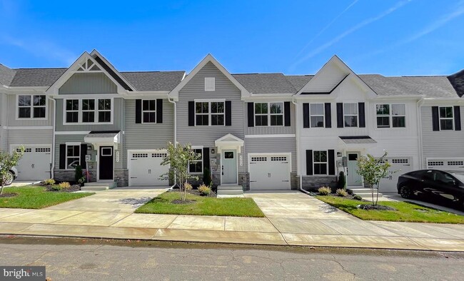 23052 Wetstone Ln in California, MD - Building Photo - Building Photo