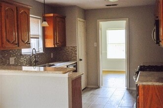 1132 Westgrove Dr in Saginaw, TX - Building Photo - Building Photo
