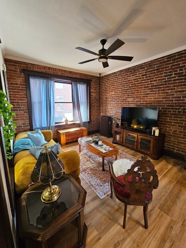 property at 1475 N Humboldt St