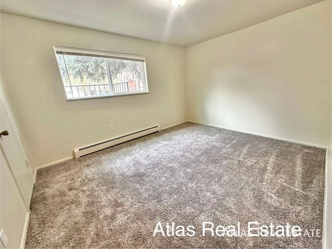 property at 3024 W Bijou St
