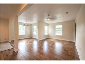3553 Mission St in Fort Worth, TX - Building Photo - Building Photo