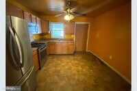 1442 N Mount St photo'