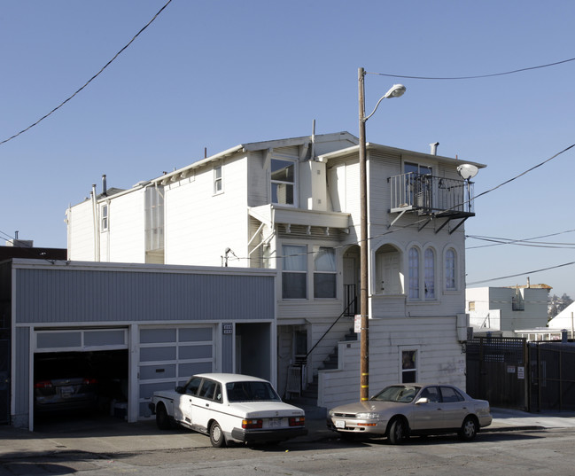 230 Lowell in San Francisco, CA - Foto de edificio - Building Photo