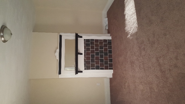 86 Craighead St