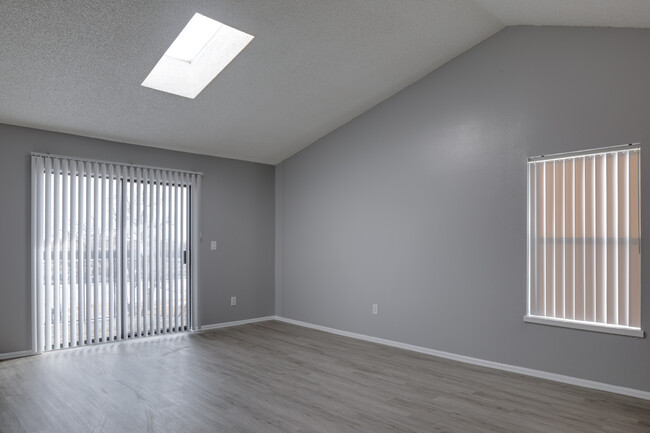 Parkside in Denver, CO - Building Photo - Interior Photo