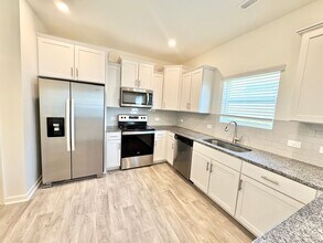 7048 Duncan Acres Dr in Belmont, NC - Building Photo - Building Photo
