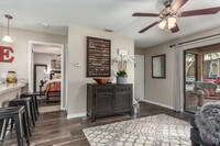 Building Photo - Epic Apartments in Daytona Beach, Florida