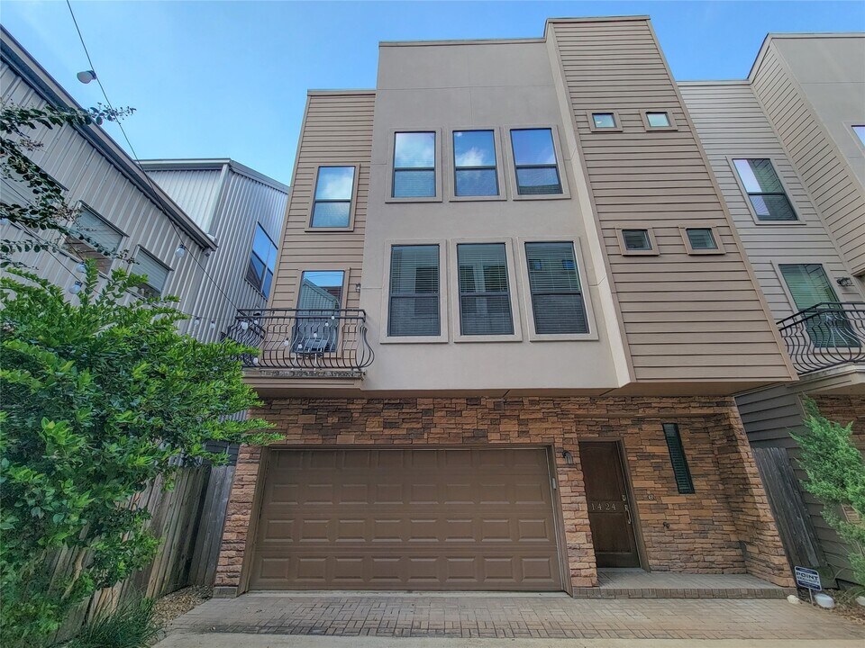 1424 Wilson St in Houston, TX - Building Photo