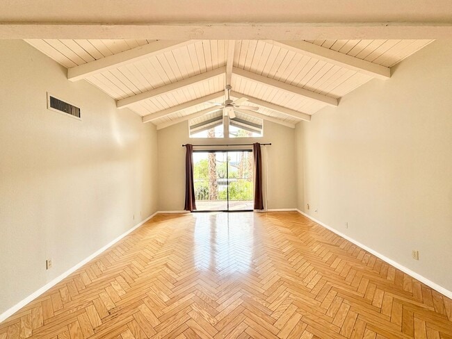 250 E San Jose Rd in Palm Springs, CA - Building Photo - Building Photo