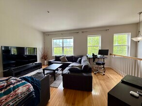 3507 Fisher Hill Ln in Laurel, MD - Foto de edificio - Building Photo