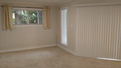 110 Clarke Rd in Ladysmith, BC - Building Photo - Building Photo