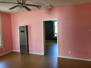 4401 Ave Q 1/2 in Galveston, TX - Building Photo - Building Photo