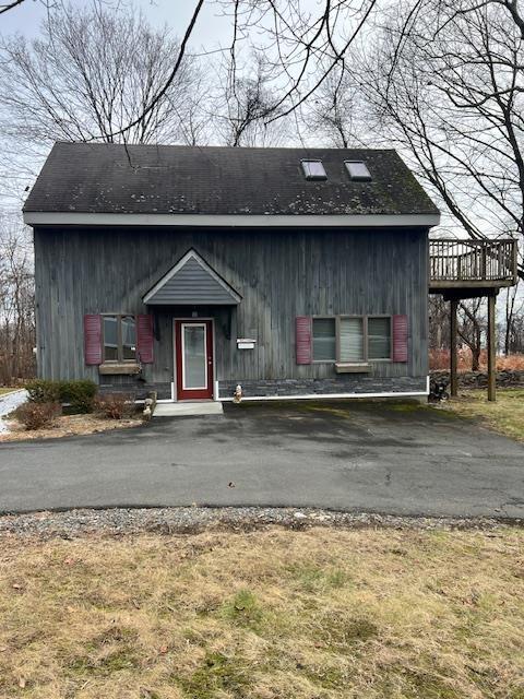 90 Buckberg Rd in Stony Point, NY - Building Photo