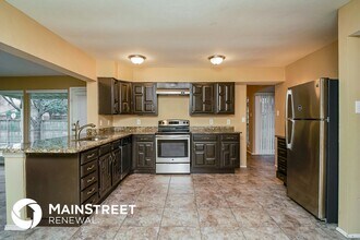 500 Via Del Sur in Mesquite, TX - Building Photo - Building Photo