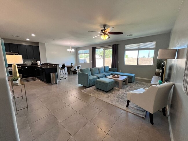 property at 2868 N Silkie Pl