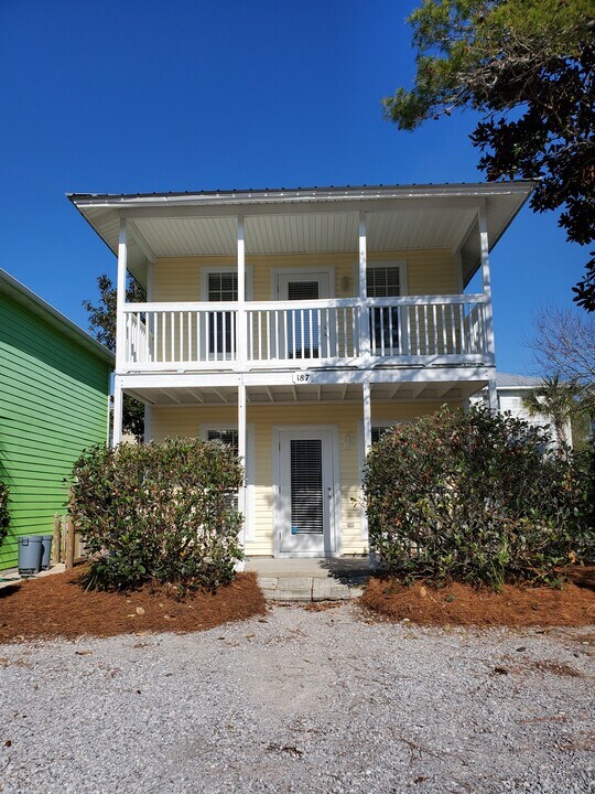 187 Redfish Cir in Santa Rosa Beach, FL - Building Photo