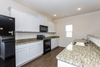 2012 Boulder Ct in Gastonia, NC - Building Photo - Building Photo