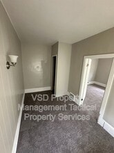 6519 Hosmer Ave in Cleveland, OH - Building Photo - Building Photo