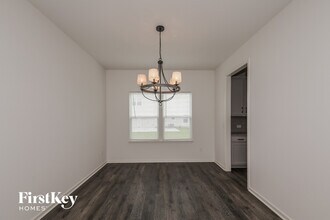 3006 Creeks Landing Dr in Unionville, NC - Foto de edificio - Building Photo