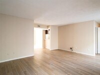 60 W Park West Dr photo'