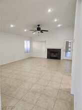 5017 Vista Loma Way in North Las Vegas, NV - Building Photo - Building Photo