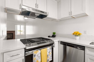 Mar at Grove in Imperial Beach, CA - Building Photo - Building Photo