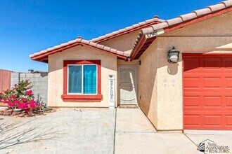 3746 S Kimball Ave in Yuma, AZ - Building Photo - Building Photo