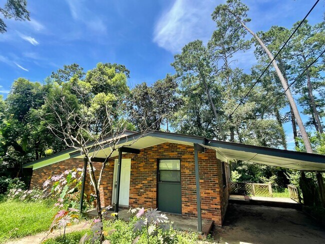 314 Cardinal Ct in Tallahassee, FL - Building Photo - Building Photo