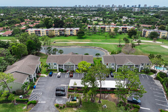 The Verandas at Quail Run in Naples, FL - Foto de edificio - Building Photo