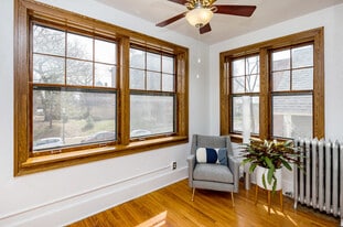 718 18th St in Des Moines, IA - Building Photo