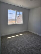 2843 Blue Dawn Ln in Saratoga Springs, UT - Building Photo - Building Photo