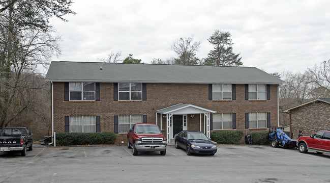 905 Flanders Ln in Knoxville, TN - Building Photo - Building Photo