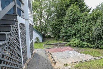 2 Prospect St, Unit 2 in Pembroke, NH - Building Photo - Building Photo