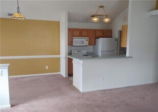 400 Adkins Arch in Virginia Beach, VA - Building Photo - Building Photo