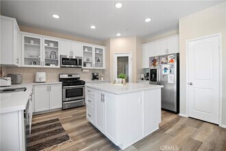 13002 Woodhill St in Victorville, CA - Building Photo - Building Photo