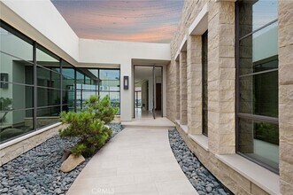 1523 Dolphin Terrace in Newport Beach, CA - Building Photo - Building Photo