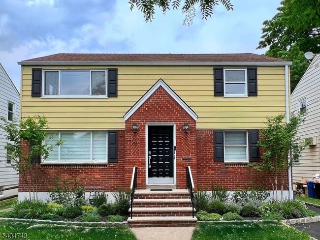 property at 73 MacArthur Ave