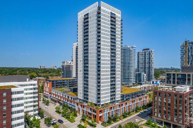 One Park Place – North in Toronto, ON - Building Photo - Building Photo