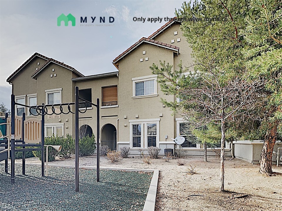 9050 Double R Blvd-Unit -Apt 1511 in Reno, NV - Building Photo