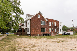 7627 Poe St in Detroit, MI - Building Photo - Building Photo