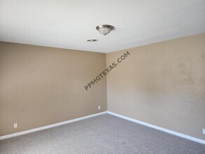 5453 Wayside Ave in Fort Worth, TX - Building Photo - Building Photo