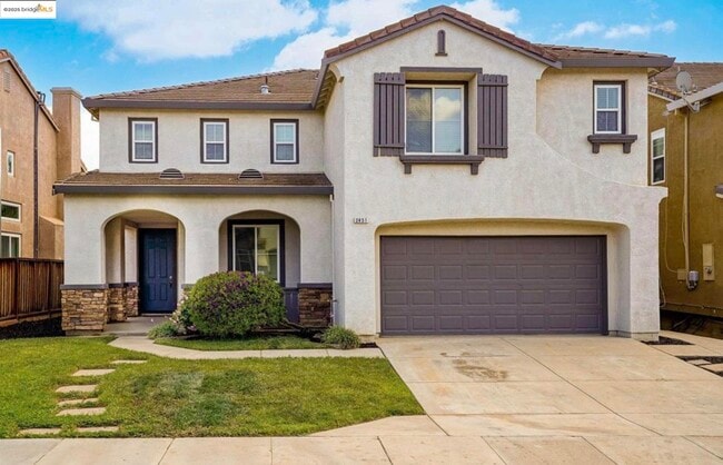 property at 2451 Aberdeen Ln